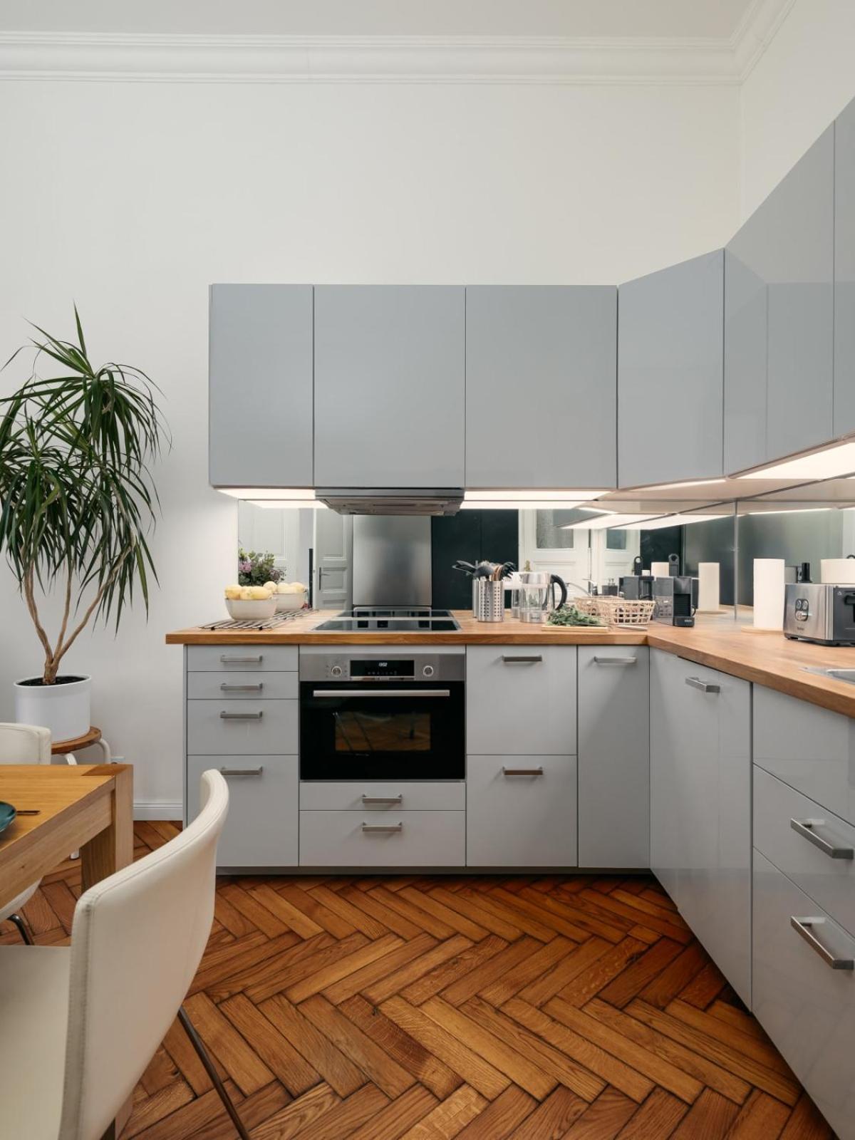 Comfortable And Cosy Apt A Few Steps From Dancing House And Naplavka Dance ปราก ภายนอก รูปภาพ
