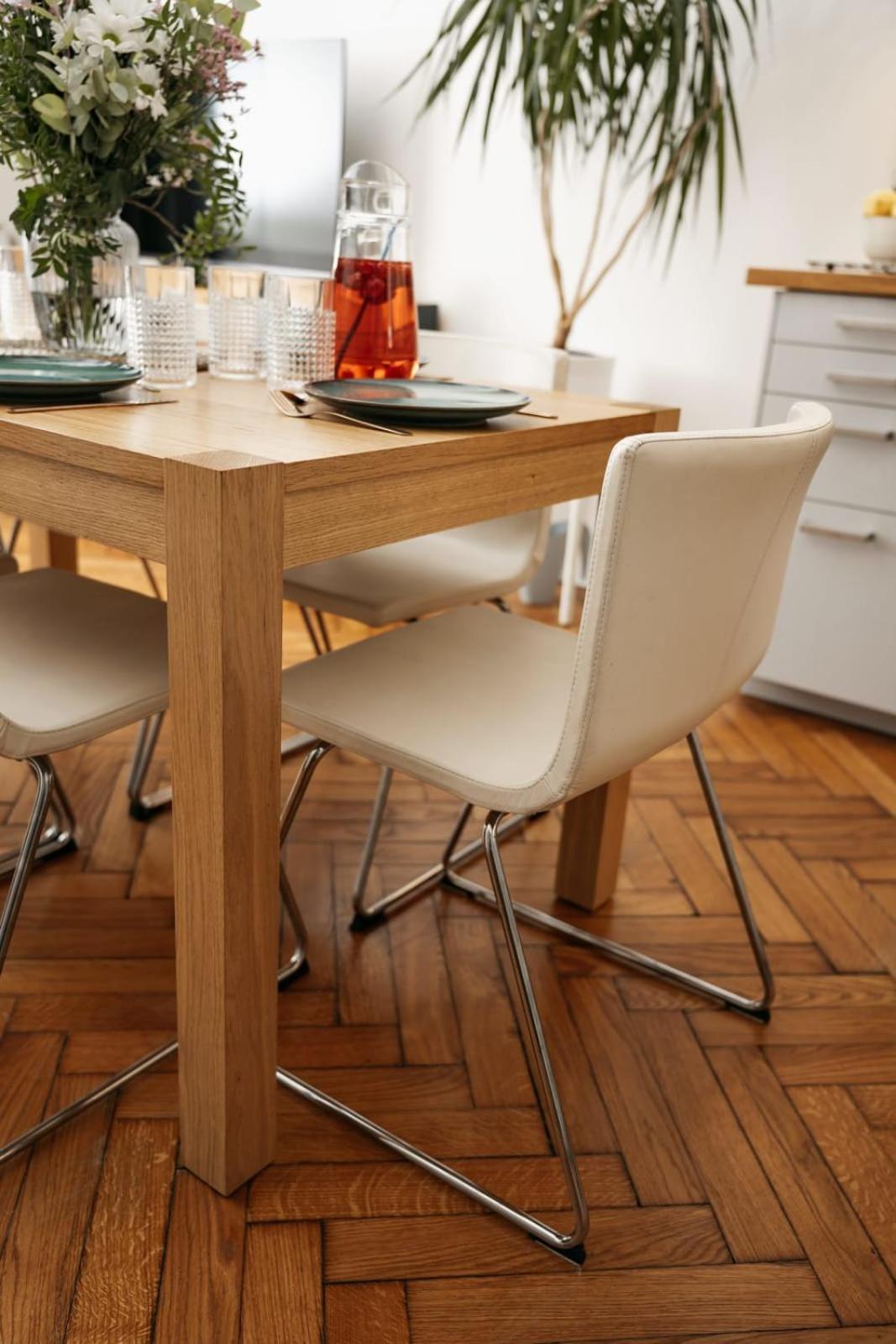 Comfortable And Cosy Apt A Few Steps From Dancing House And Naplavka Dance ปราก ภายนอก รูปภาพ
