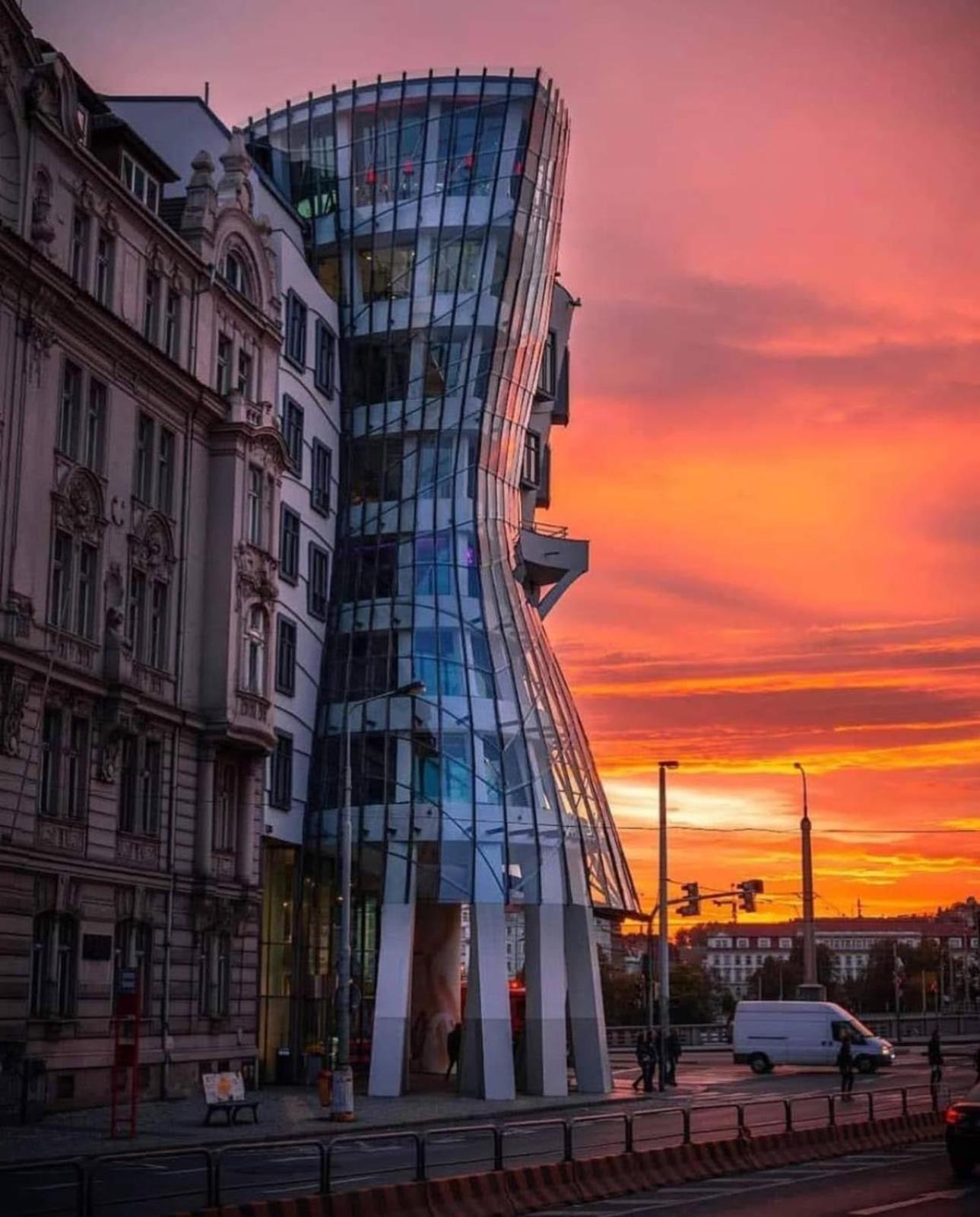 Comfortable And Cosy Apt A Few Steps From Dancing House And Naplavka Dance ปราก ภายนอก รูปภาพ