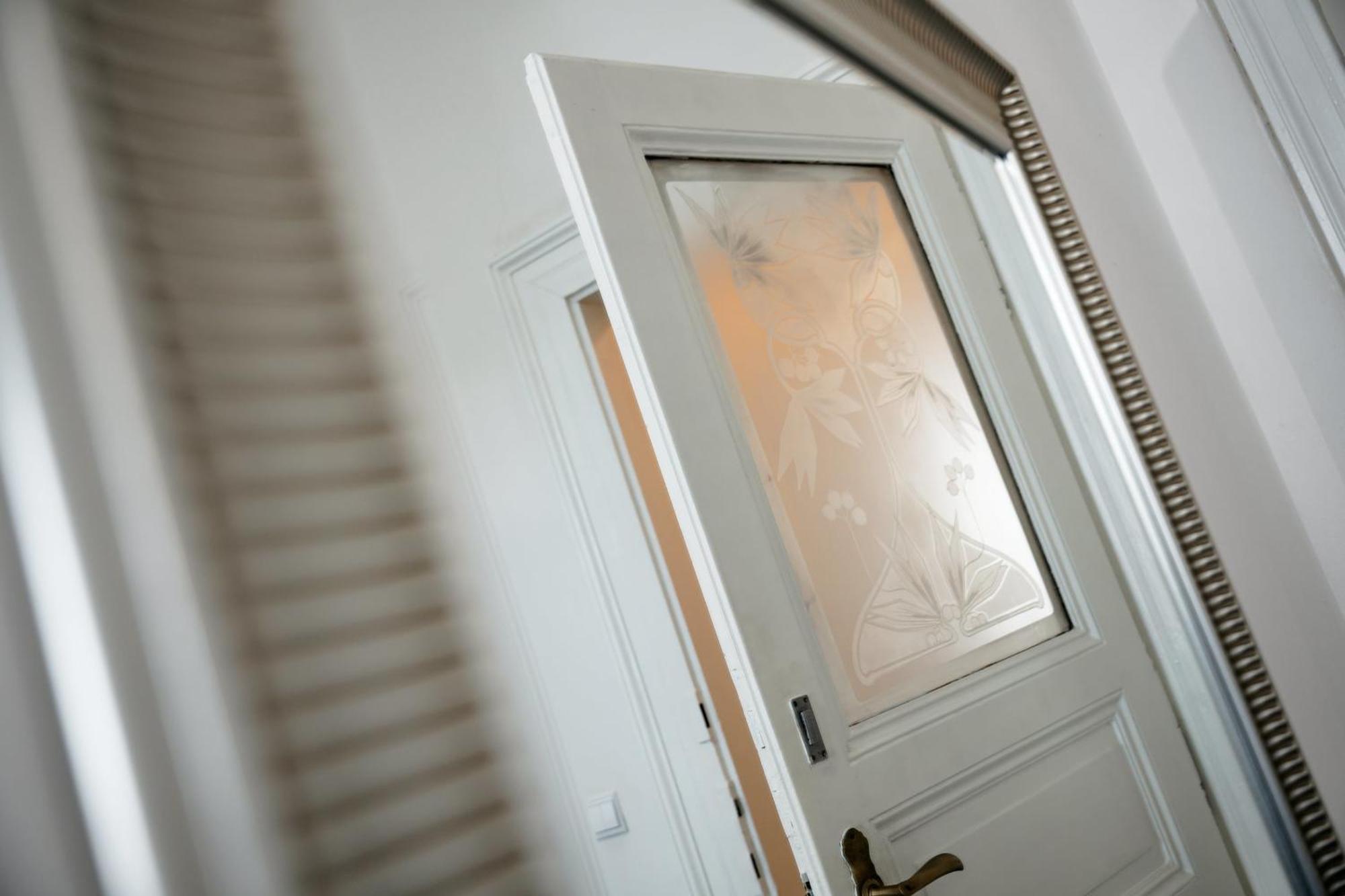 Comfortable And Cosy Apt A Few Steps From Dancing House And Naplavka Dance ปราก ภายนอก รูปภาพ
